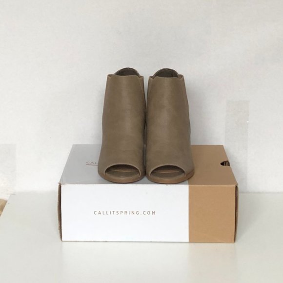 Call It Spring Peep Toe Boots Size 7 Taupe - Picture 8 of 10